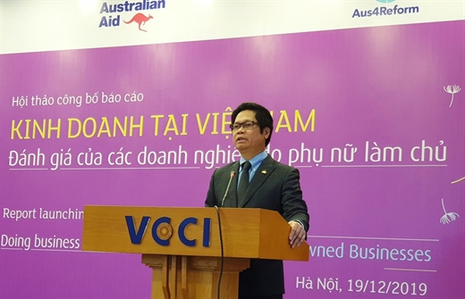 ông Vũ Tiến Lộc, Chủ tịch VCCI phát biểu tại hội thảo