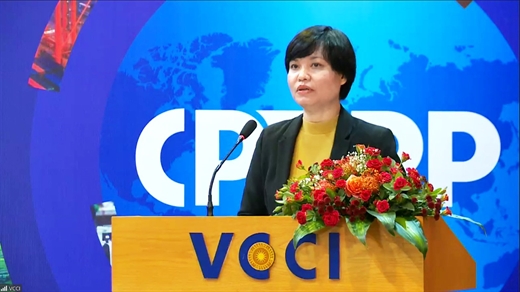 Bà Nguyễn Thị Thu Trang, Giám đốc Trung tâm WTO và hội nhập (VCCI) phát biểu